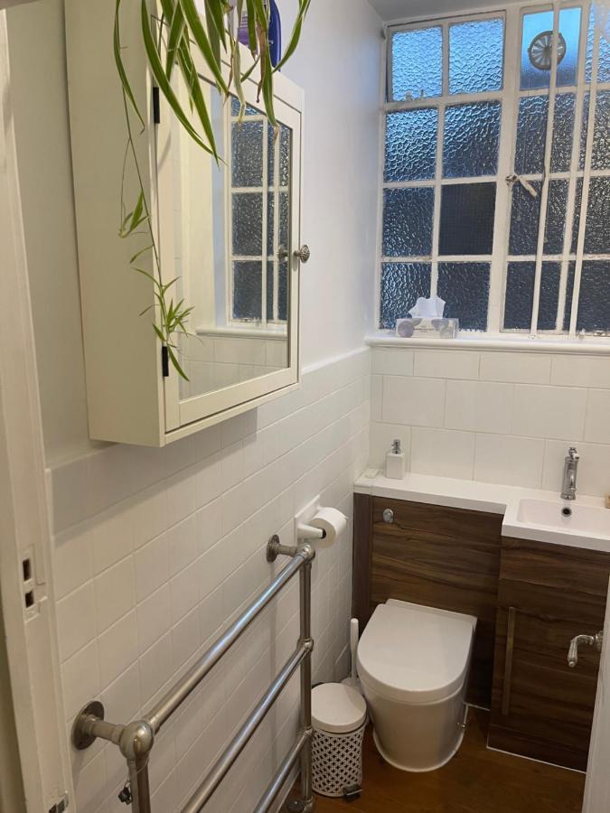 Chelsea Manor Studio Лондон Екстер'єр фото